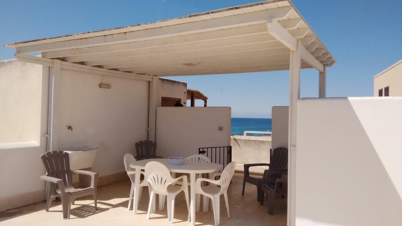 Levante E Ponente Favignana Buitenkant foto